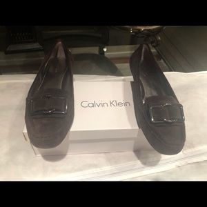 Brown suede Calvin Klein flat loafers